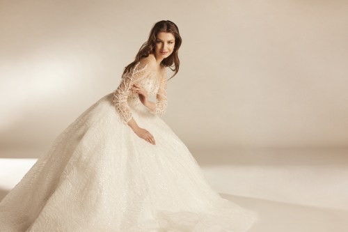 https://elisebride.ro/images/stories/virtuemart/product/JAQUELINE 4.jpg